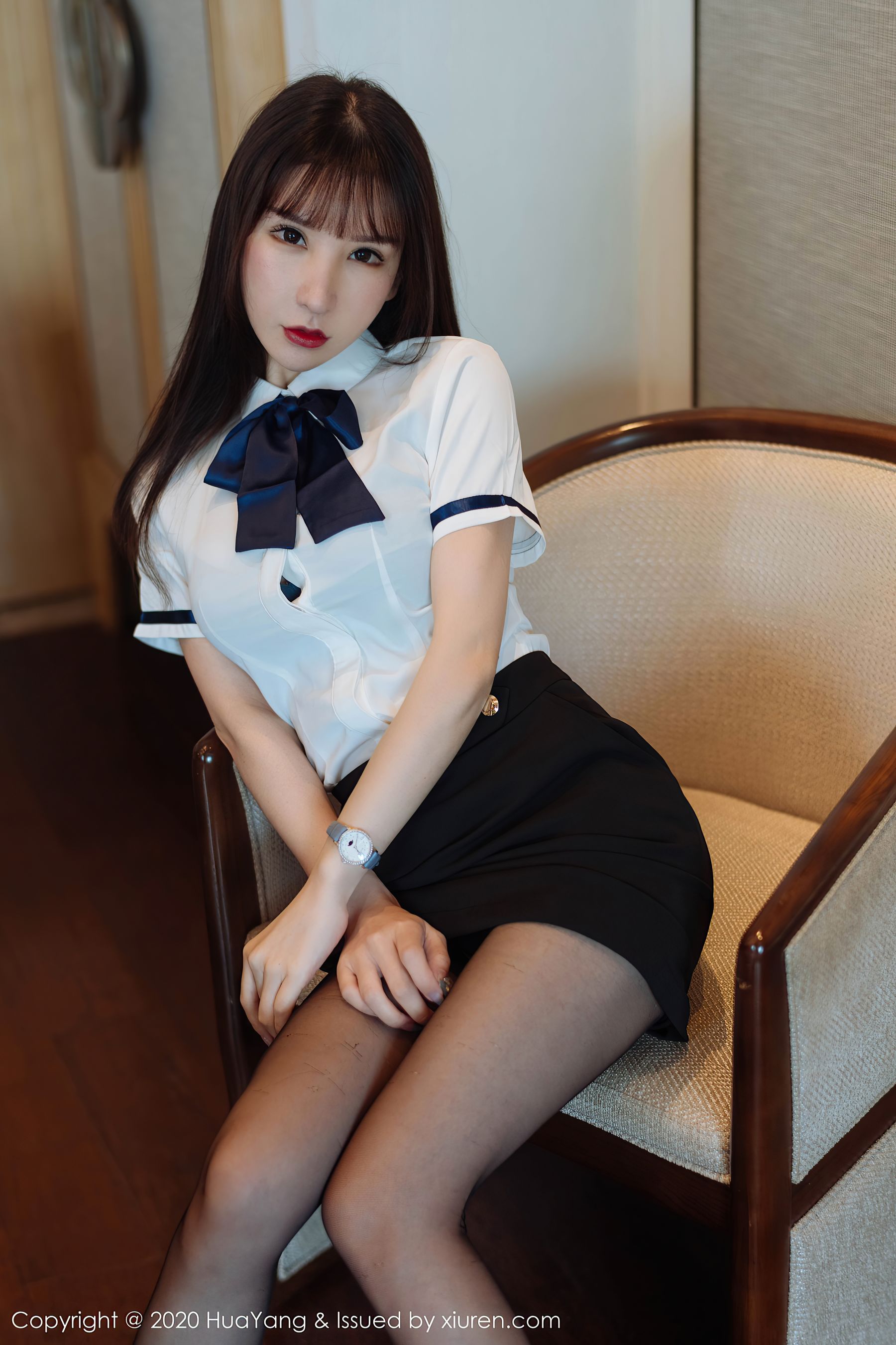 [花漾HuaYang] Vol.312 周于希Sandy - 经典的白衬衫黑短裙制服系列(5)