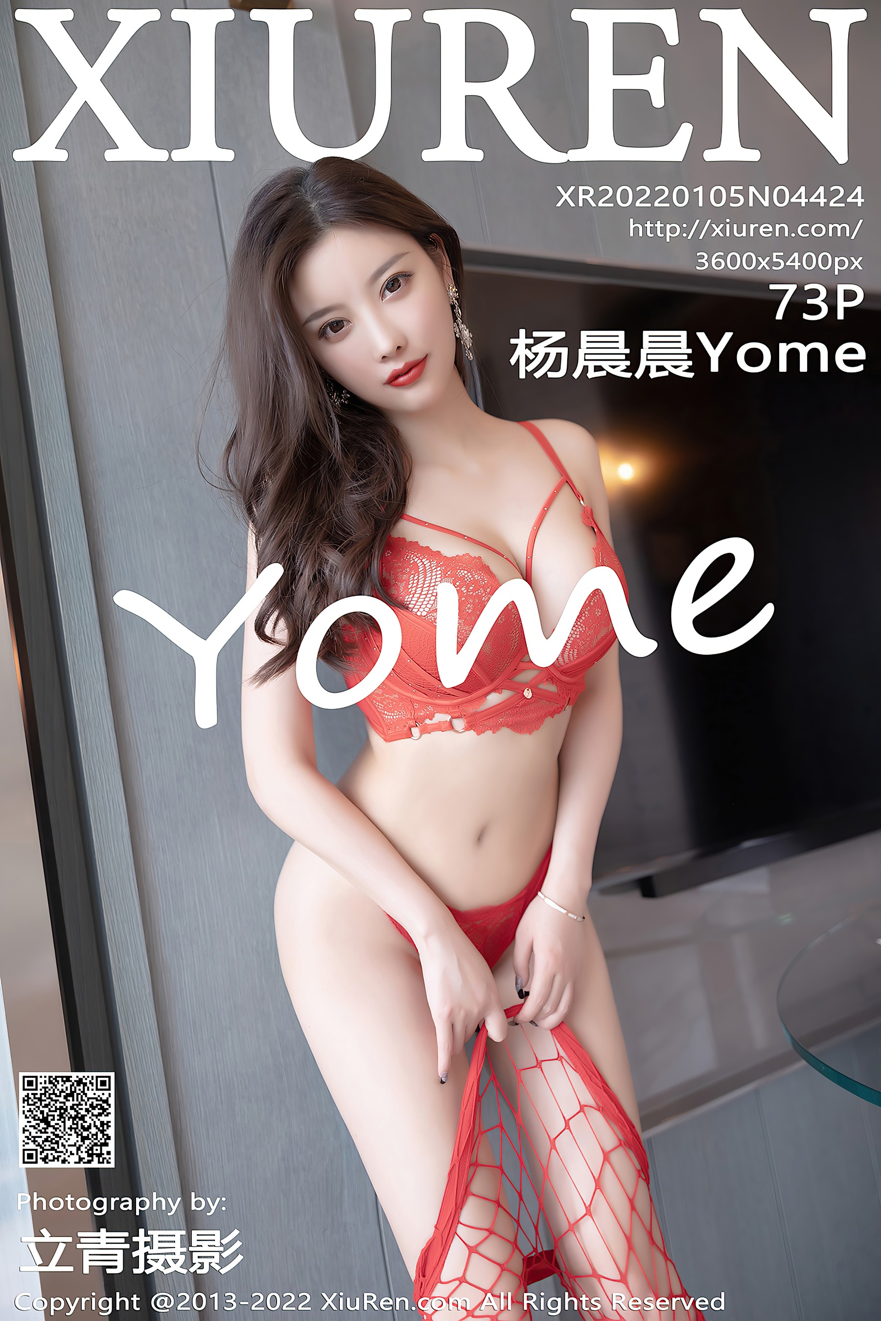 [XiuRen秀人网] No.4424 杨晨晨Yome 女神红色网袜写真(1)
