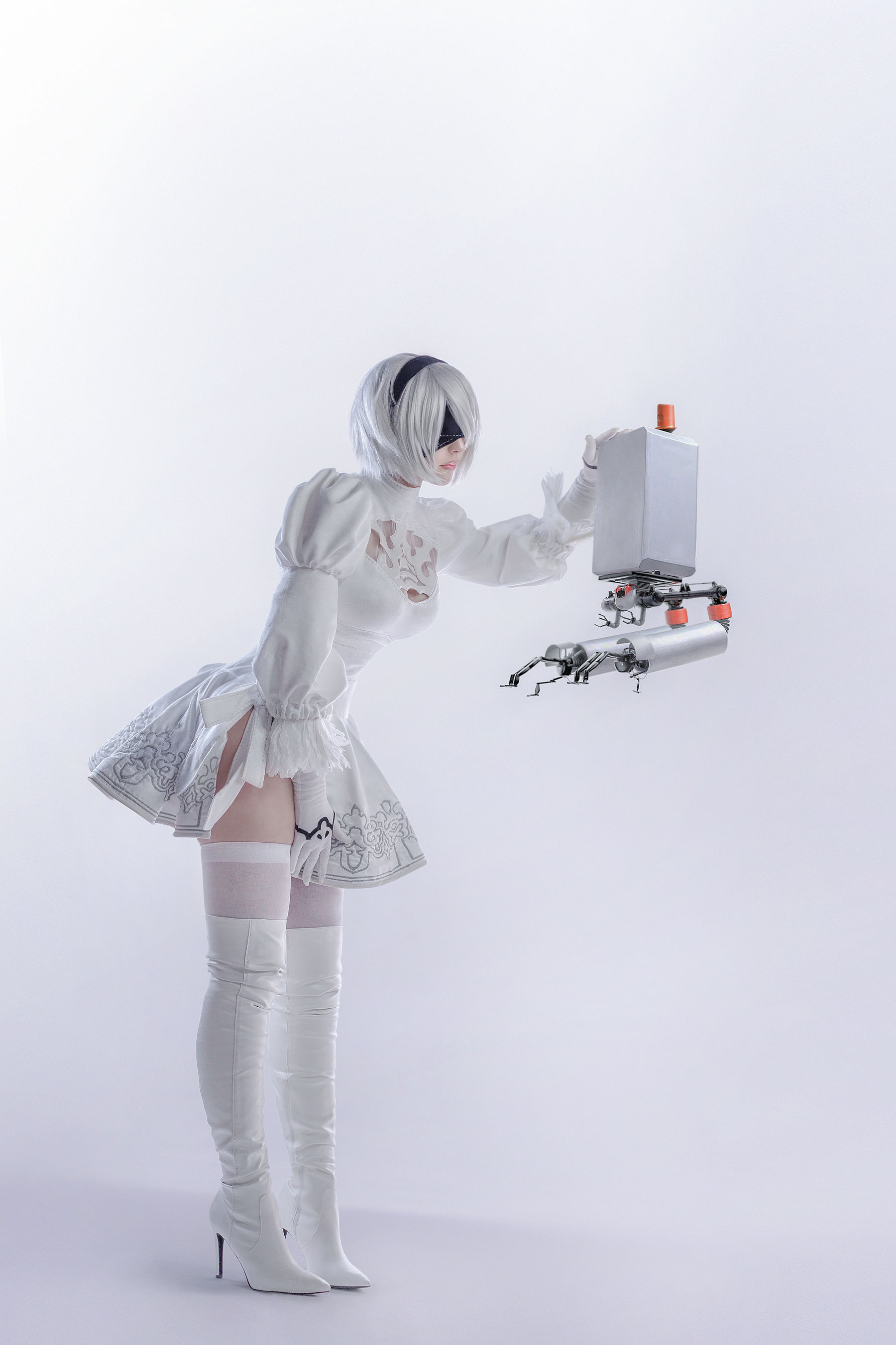 国外美女SayaTheFox - 2B White Dress(1)
