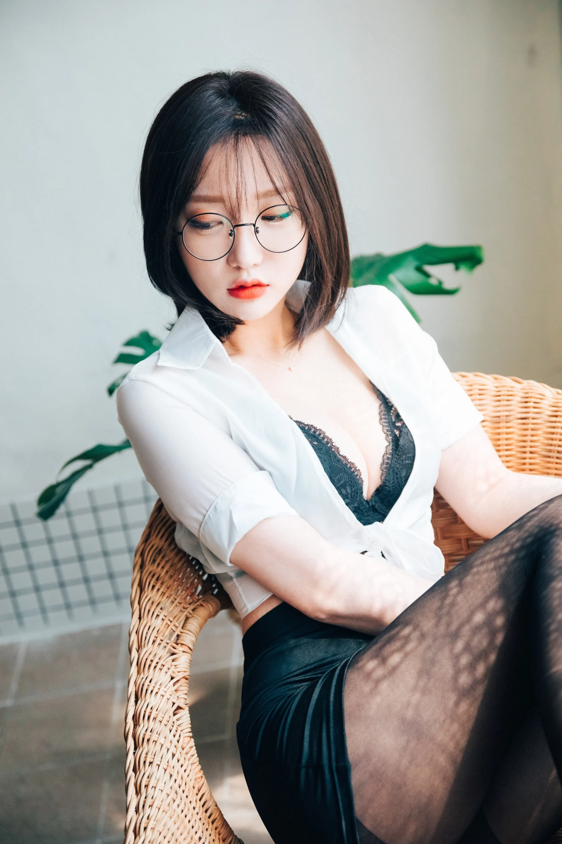 [LOOZY] Yeeun - Officegirl's Vacation Vol.1(2)
